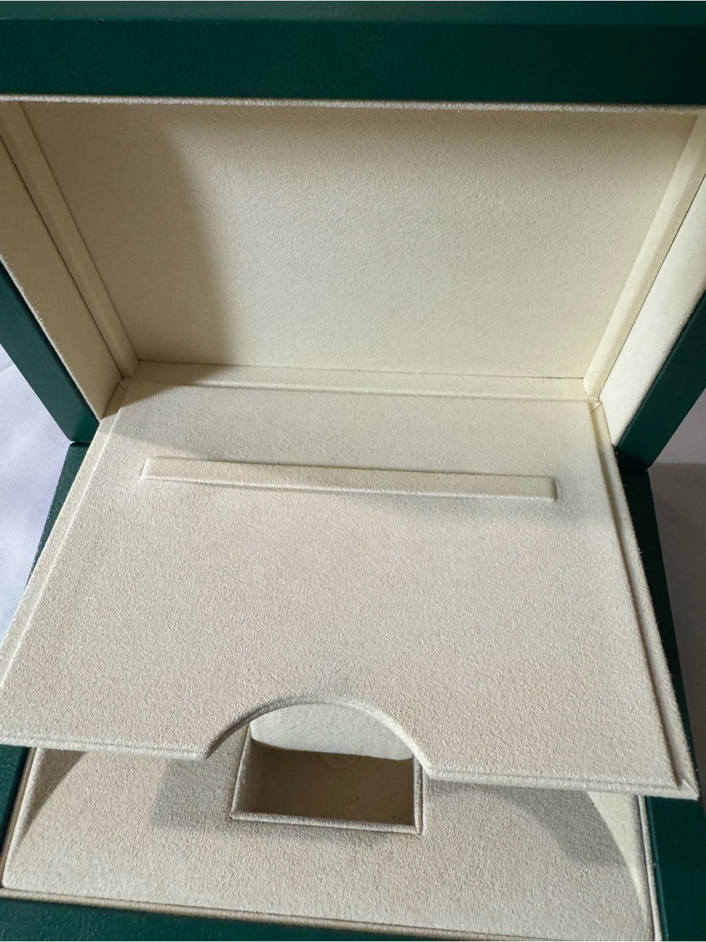 Rolex 💯% Authentic empty presentation storage box — Like New — PRICE FIRM @$500 - Picture 4 of 11